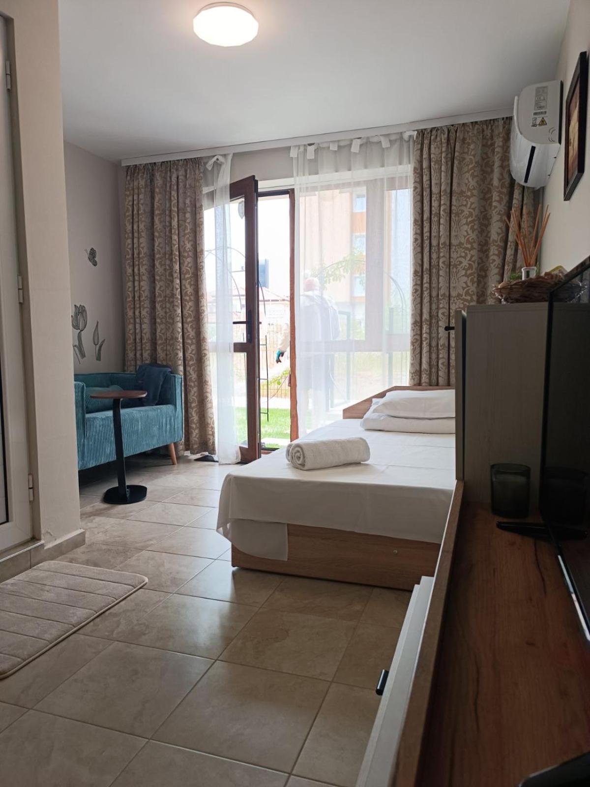 Megi Apartments, Nesebar Sity ภายนอก รูปภาพ